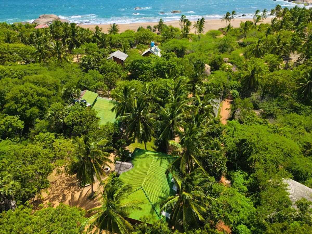 Sarada Beach Resort Yala Тіссамахарама Екстер'єр фото