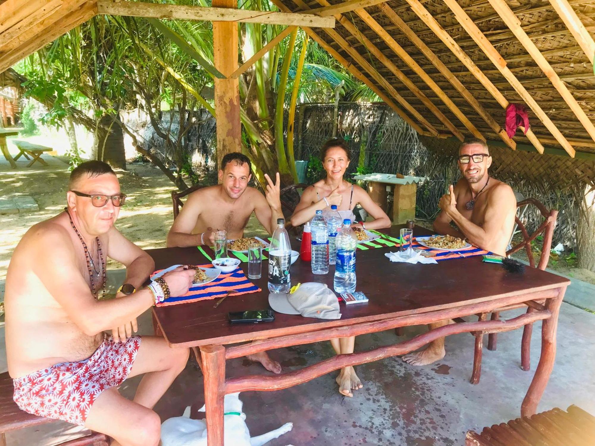 Sarada Beach Resort Yala Тіссамахарама Екстер'єр фото